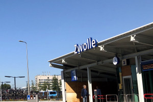 PvdA wil fysiek loket voor station Zwolle behouden